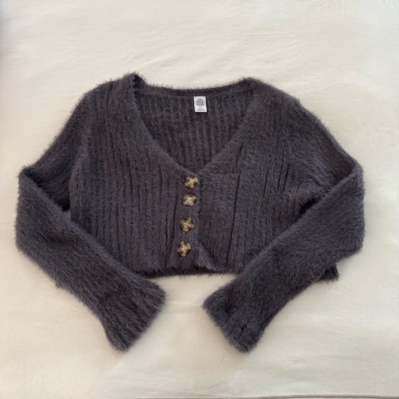 Urban outfitters fuzzy cropped sweater - Picture 1 of 6
